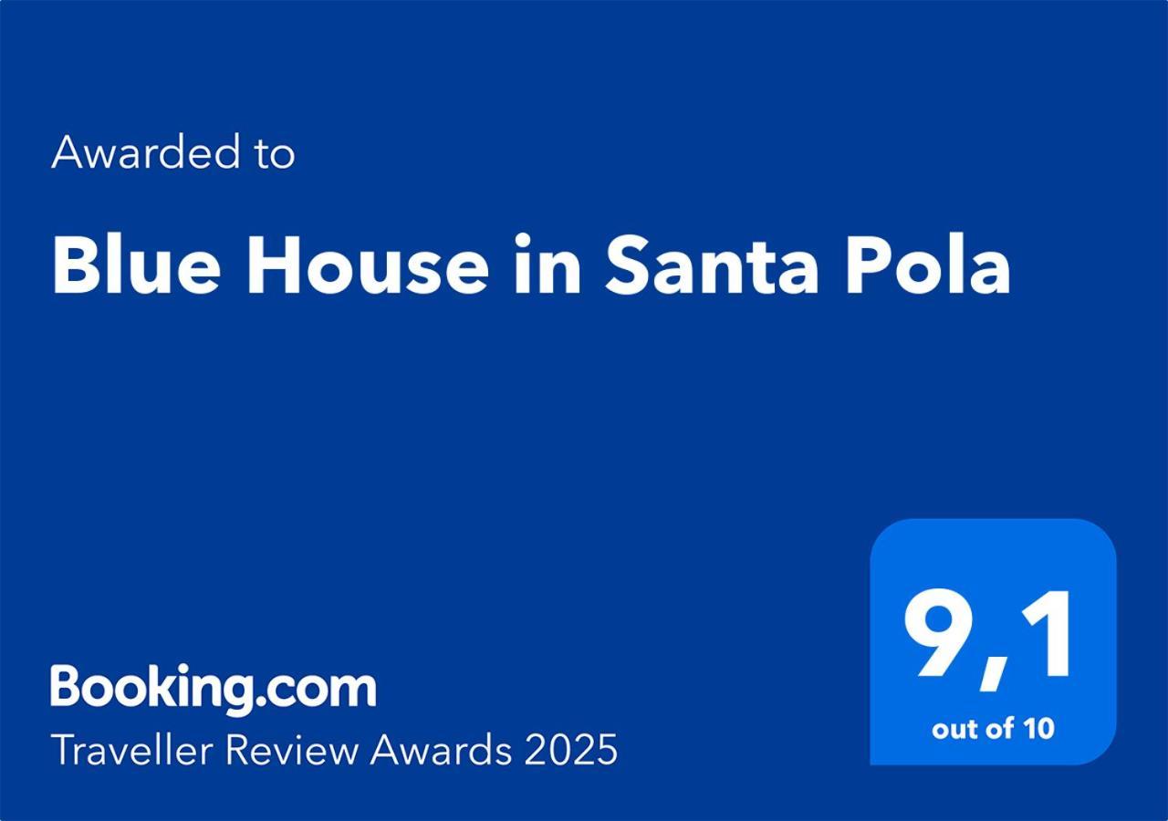 Blue House In Santa Polaアパートメント エクステリア 写真